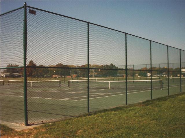 Chain Link Fence for Public Tennis Courts